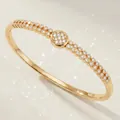 Elegant gold plated zircon pavé hinged bangle bracelet with sparkling clover motif - Gold European Style Bangle BS-J5633G