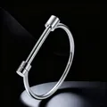 Argent (Style Fer à Cheval)