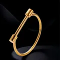 One Size / Gold (Horseshoe Style)