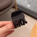 Elegant small matte black hair claw clip designed for high ponytail hair styling - Triangle / Matte Black