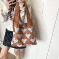 Bolso de punto elegante con estampado de corazones en contraste marrón y azul claro mujer - Marrón