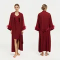 Elegante set vestaglia bordeaux in acetato con rifiniture in piume di struzzo di lusso - Taglia unica / Borgogna