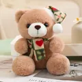 Morbido orsetto di peluche con sciarpa a cuore rosso e cappello di Natale festivo - Orso Cammello con Decorazione a Cuore / 20-30cm