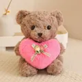 Orsacchiotto di peluche marrone con cuore rosa soffice e nastro floreale elegante - Orso Cammello con Cuore / 20-30cm