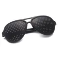 Gafas estenopeicas negras para la mejora de la visión con montura clásica de estilo aviador - Gafas Estenopeicas Estilo Aviador
