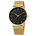Minimalistische Herrenuhr mit goldenem Netzarmband und schwarzem Zifferblatt - Goldene Zeiger Schwarzes Zifferblatt Gold Gehäuse Goldband