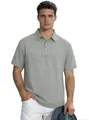 Detailansicht eines atmungsaktiven grauen Herren-Leinen-Poloshirts mit klassischem Kragen. - Hellgrau