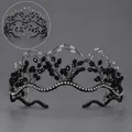 Tiara da sposa gotica con perline di cristallo nero e fascia in maglia d'argento - Nero