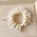 Elegante scrunchie in pizzo crema in stile coreano per donne, accessorio per capelli - Bianco Sporco