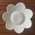 Elegant white ceramic flower shaped jewelry tray for rings and small home decor items - Style C - White (13*13*2)