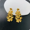 Vintage matte goud ginkgo blad druppel oorbellen met 925 zilveren naald voor een look. - Gelaagde Blad Schouderlengte Stijl (Met 925 Sterling Zilveren Oorsteker) / Mat Goud