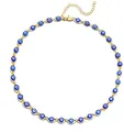 Detailweergave van de vergulde choker ketting met blauwe boze oog kralen. - Goud Blauw Halsketting