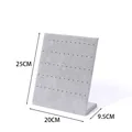Supporto espositore per orecchini in velluto grigio con dimensioni di 25x20x9,5 cm. - Piastra per Orecchini Piccola (Punzonata) / Grigio