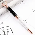 Eleganter Kugelschreiber in Roségold und Schwarz mit großem Diamantaufsatz und Kristallen. - Schwarz