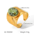 Vue détaillée bague rétro française acier inoxydable avec pierre naturelle verte et dimensions - Style Pierre Verte Motif Radial (XZ-R30092)