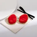 Eleganti orecchini geometrici rossi irregolari con bordo dorato raffinato, di moda - Perno Orecchino Geometrico Rosso