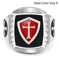 Roestvrijstalen kruisvaarderskruis ring met rood schild in staalafwerking - 9 / Staalkleur