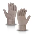 Warm knitted winter gloves with fleece lining and touchscreen capability in beige. - One Size / Light Gray