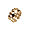 Dettaglio di anello aperto in acciaio oro rosa con punti in smalto bianco e nero - Stile a Pois Bianco e Nero Oro Rosa (R2595-15)