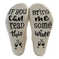 Primer plano de calcetines de lana de coral con texto antideslizante sobre vino - Talla única / Beige