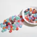 Detailopname van 10mm kleurrijke glitter acryl kralen voor DIY-sieraden maken - 20 In Kleur / 10mm