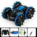 Blauwe en zwarte amfibische RC-stuntauto met afstandsbediening en gebarenbediening. - Blauwe Dubbele Afstandsbediening (Engelse Verpakking)