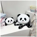 Set aus zwei niedlichen Panda-Silikon-Umhängetaschen für Kinder mit verstellbaren Trägern. - Kleiner Panda-kopf-beutel