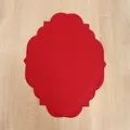 Set de table rouge irrégulier en coton et lin avec élégante bordure brodée festonnée - 45x35CM / Bordeaux