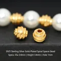 Makroaufnahme von S925 Sterlingsilber vergoldeten Spiral-Zwischenperlen für DIY-Schmuck - Spiral Spacerperle (JHF63426)
