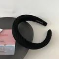 Élégant serre-tête en éponge tricotée noire avec étiquette fait main pour femmes - Tricot Noir