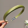Serre-tête en éponge rembourré vert clair pour effet volume, accessoire cheveux. - Vert Lisse