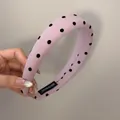 Serre-tête élégant en éponge à pois roses avec un design tendance à couronne haute - Rose à Pois
