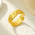 Minimalistischer goldener Edelstahlring mit unregelmäßigen Linien und offenem Design - Gj041 - Gold