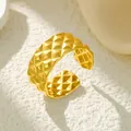 Vergoldeter verstellbarer Edelstahlring mit klassischem Steppmuster-Design - Gestepptes Muster Offener Stil (GJ044) / Einstellbar Offen / Gold