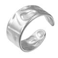Minimalistischer Edelstahlring mit unregelmäßigem Herzmuster in mattem Silber - Gj072 - Stahlfarbe