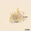 Elegante ciondolo occhio del diavolo dorato con zirconi micro-pave e dettaglio goccia - Malocchio (D1084)