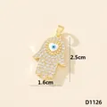Pendente Mano di Fatima con zirconi micro-pavé e dettaglio cuore malocchio dorato - Mano di Fatima (D1126)