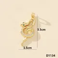 Ciondolo a serpente dorato con zirconi micro-pave, dimensioni 3,5 cm x 1,5 cm - Serpente (D1134)
