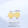 Perle d'espacement fleur creuse à six pétales dorée 5,9 mm pour la bijouterie - Calotte Fleur à Huit Pétales 6mm (G-39-21) / 1 Pièce / Or