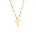 Gedetailleerd beeld van een minimalistische gouden kruishanger aan een ketting. - Goud
