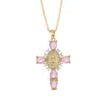 Détail du collier en forme de croix dorée avec zircon rose et médaillon de la Vierge. - Pendentif Rose Seul (Sans Chaîne)