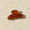 Pinza de pelo de acetato ámbar con elegantes detalles de lazos de pedrería para mujer - Tortoise