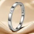 5-b-3 Eén Diamant Goud 2mm / Maat 5