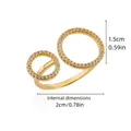 Bellissimo anello aperto dorato con doppi cerchi in zirconi e dimensioni precise - Stile Doppio Anello Micro Pavé Zirconia (G124471)