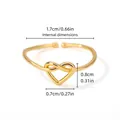 Elegante anello aperto a cuore dorato con misure dettagliate in cm e pollici - Stile Aperto Nodo a Cuore (G12462)