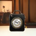 Elegante schwarze Vintage-Handtasche mit echtem Zifferblatt und römischen Ziffern Dekor - Schwarz