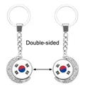 Llavero giratorio de media luna plateada con la bandera de Corea del Sur doble cara - Bandera de Corea del Sur (62438513)