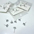 Glinsterende zilveren S925 sterling zilveren CZ oorknopjes met hun retailverpakking - 3mm / Enkel (Losse Verpakking)