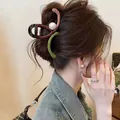 Elegante molletta a granchio bicolore con perla per acconciatura capelli donna - Fermaglio a Pinza Ondulato Geometrico Contrasto