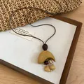 Vintage Maillard style wooden and resin necklace with heart pendant and beaded detail - Crescent Heart Maillard Style (20#)